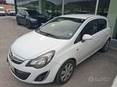 Usata Opel Corsa Sport 75 CV (55 kW) 2014 Bianco Utilitaria