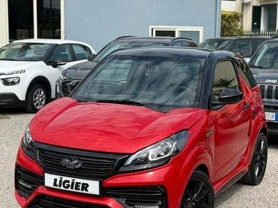 Begagnad Ligier JS50 2024 Röd Halvkombi