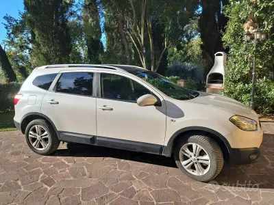 Usata Nissan Qashqai +2 110 CV (80 kW) 2014 Bianco SUV