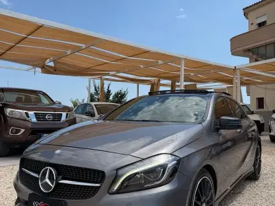 Usata Mercedes A220 177 CV (130 kW) 2016 Grigio Utilitaria