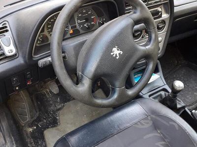 Peugeot 306