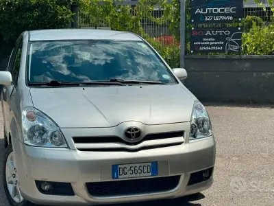 Usata Toyota Corolla Verso