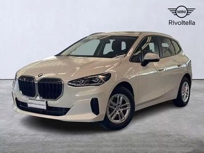 Usata BMW 218 Comfort Edition 135 CV (99 kW) 2023 Bianco Station wagon