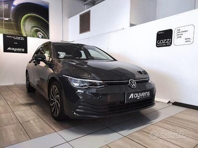 Usata VW Golf Life 116 CV (85 kW) 2022 Grigio SUV