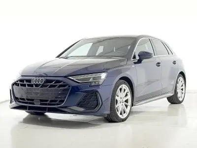 Usata Audi A3 S-Line 150 CV (110 kW) 2025 Blu/azzurro Berlina