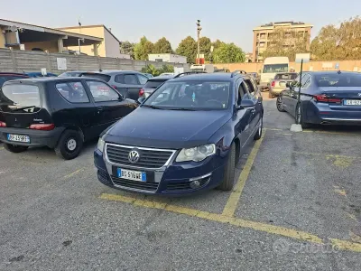 Usata VW Passat 140 CV (102 kW) 2009 Bluazzurro Station wagon
