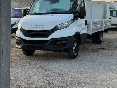 Usata Iveco Daily 160 CV (117 kW) 2019 Other