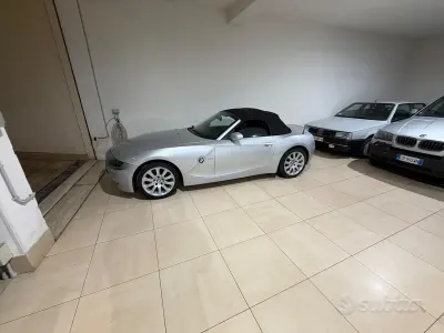 Usata BMW Z4 192 CV (141 kW) 2006 Grigio Cabrio