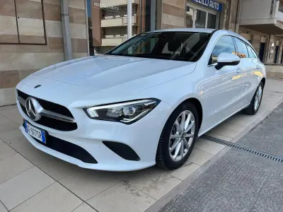 Usata Mercedes CLA180 Shooting Brake Business 116 CV (85 kW) 2021 Bianco Station wagon