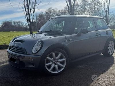 Usata Mini Cooper S Coupé 170 CV (125 kW) 2005 Grigio Coupé