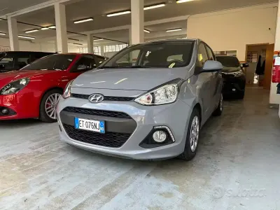 Usata Hyundai i10 67 CV (49 kW) 2014 Grigio Utilitaria