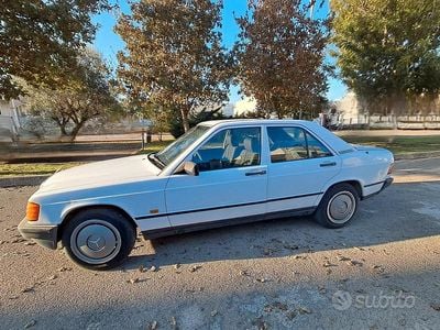 Usata Mercedes 190 1988 Bianco Berlina