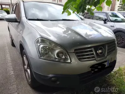 Usata Nissan Qashqai Acenta 117 CV (86 kW) 2009 Grigio SUV