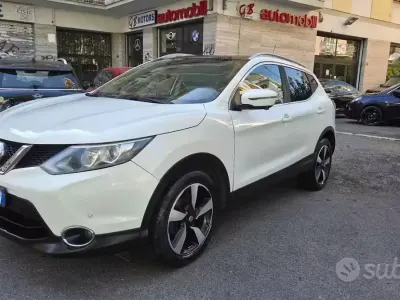 Usata Nissan Qashqai N-Connecta 110 CV (80 kW) 2017 Bianco SUV