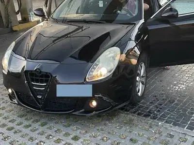 Usata Alfa Romeo Giulietta 105 CV (77 kW) 2011 Nero Utilitaria