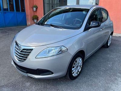 Begagnad Lancia Ypsilon 69 HK (50 kW) 2013 Beige Halvkombi