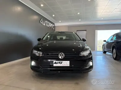 Usata VW Polo Comfortline 80 CV (58 kW) 2018 Nero Utilitaria