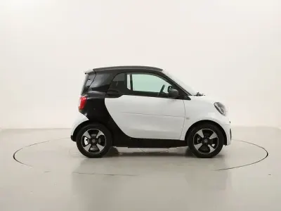 Usata Smart ForTwo Coupé Passion 41 kW (56 CV) 2022 Utilitaria