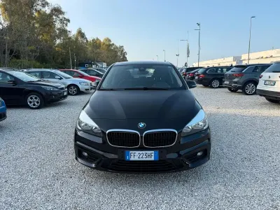 Usata BMW 216 Active Tourer Sport Line 116 CV (85 kW) 2016 Nero Monovolume