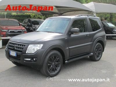 Occasion Mitsubishi Pajero 190 ch (139 kW) 2018 Doré SUV