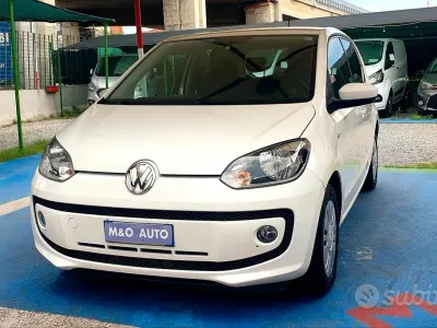 Usata VW up! 75 CV (55 kW) 2015 Bianco Utilitaria
