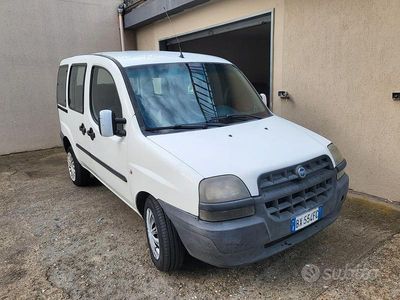 Usata Fiat Doblò 101 CV (74 kW) 2003 Bianco Monovolume