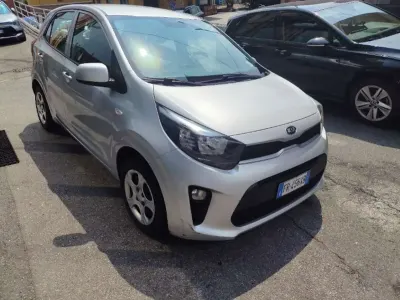 Usata Kia Picanto Active 67 CV (49 kW) 2018 Grigio Utilitaria