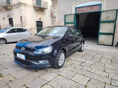 Begagnad VW Polo LOUNGE 75 HK (55 kW) 2015 Svart Sedan