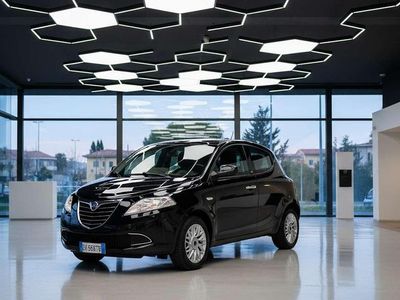 Usata Lancia Ypsilon Gold 69 CV (50 kW) 2014 Nero Utilitaria