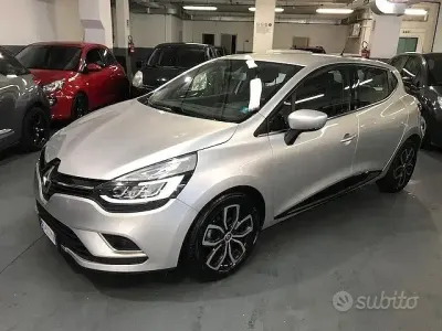 Usata Renault Clio IV Intens 90 CV (66 kW) 2016 Grigio Berlina