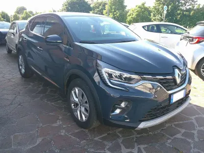 Occasion Renault Captur Intens 101 ch (74 kW) 2022 Gris SUV