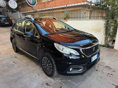 Usata Peugeot 2008 Allure 82 CV (60 kW) 2016 Nero SUV