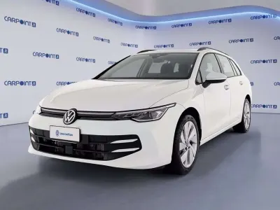 Usata VW Golf VIII Life 116 CV (85 kW) 2024 Pure white Station wagon
