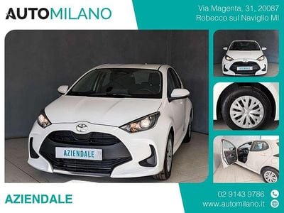 Usata Toyota Yaris Hybrid Active 92 CV (67 kW) 2025 Bianco Berlina