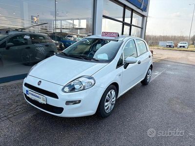 Usata Fiat Punto Easy 95 CV (69 kW) 2017 Bianco Utilitaria