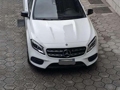 Mercedes GLA200