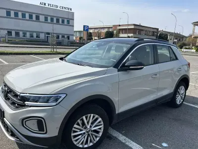 Brugt VW T-Roc Life 110 HK (80 kW) 2023 Hvid SUV