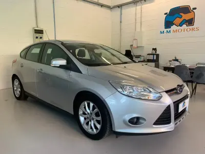 Usata Ford Focus S 101 CV (74 kW) 2013 Argento Berlina