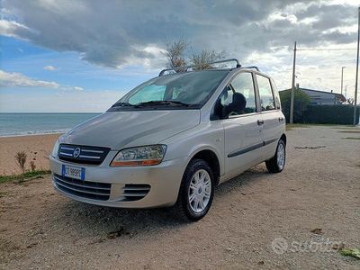 Begagnad Fiat Multipla 103 HK (75 kW) 2005 Minibuss