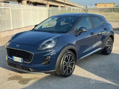 Usata Ford Puma Titanium 120 CV (88 kW) 2022 Blu SUV