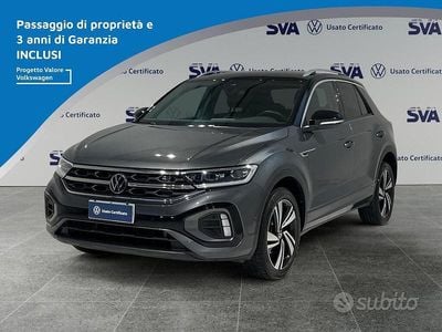 Usata VW T-Roc R-line 116 CV (85 kW) 2023 Grigio SUV