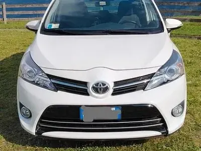 Usata Toyota Verso