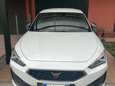 Usata Cupra Leon 150 CV (110 kW) 2023 Bianco Berlina