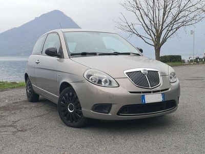 Usata Lancia Ypsilon 69 CV (50 kW) 2011 Beige Utilitaria
