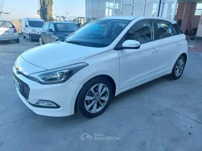 Occasion Hyundai i20 Style 83 ch (61 kW) 2016 Blanc Berline