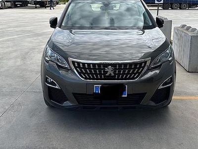Usata Peugeot 3008 2019 Grigio SUV