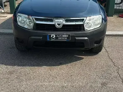 Usata Dacia Duster 105 CV (77 kW) 2011 Bluazzurro SUV