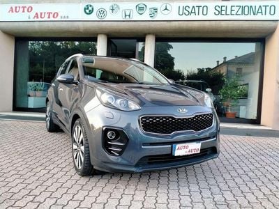 Usata Kia Sportage Style 116 CV (85 kW) 2016 Metallic grey SUV