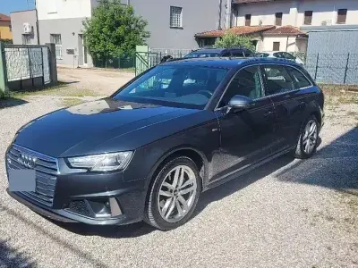 Usata Audi A4 S-Line 190 CV (139 kW) 2019 Nero Station wagon