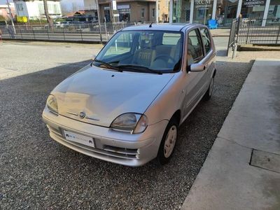 usata Fiat 600 1.1 Active ADATTA NEOPATENTATI